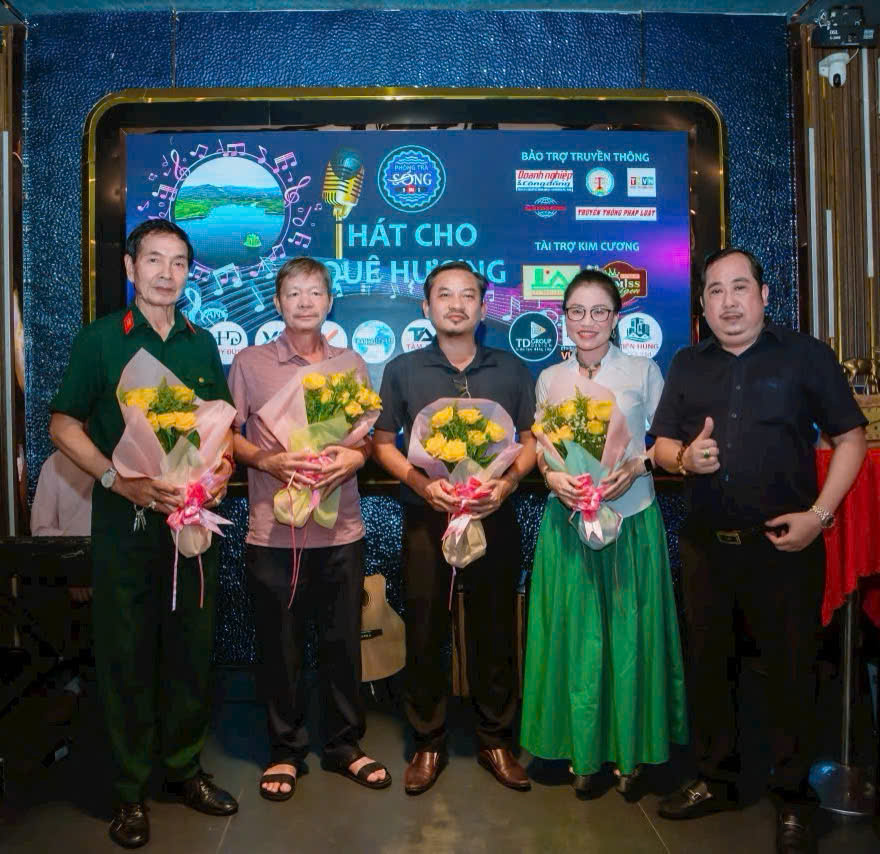 z7202719252213 37c622d132768c3ec1f23234d2cdc59f